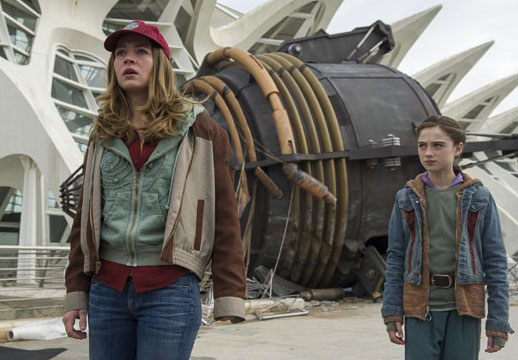 "Tomorrowland" se mantiene en cabeza en su segundo fin de semana