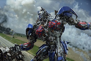 Paramount se une a Uber, la app que produjo la huelga de los taxistas, en la promoción de "Transformers: La era de la extinción"