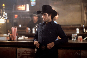 El film protagonizado por John Travolta "Urban Cowboy" dará lugar a una serie