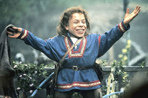 Warwick Davis, el actor que interpretó al ewok Wicket, regresa a "La guerra de las galaxias" en el episodio VII