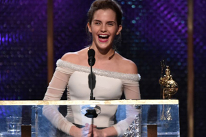 Emma Watson tras los pasos del excéntrico Shia Lebouf