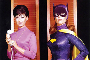 Yvonne Craig, la Batgirl (o Batichica) que acompañó al Batman televisivo