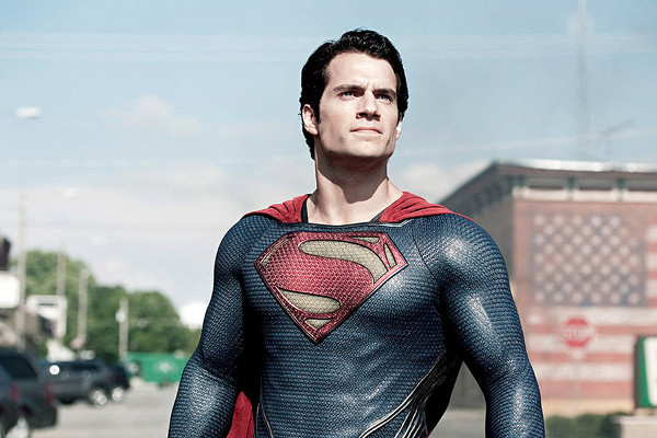 Supermán Henry Cavill será un brujo para Netflix