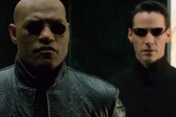 Laurence Fishburne y Keanu Reeves se reúnen en la gran pantalla después de “Matrix”