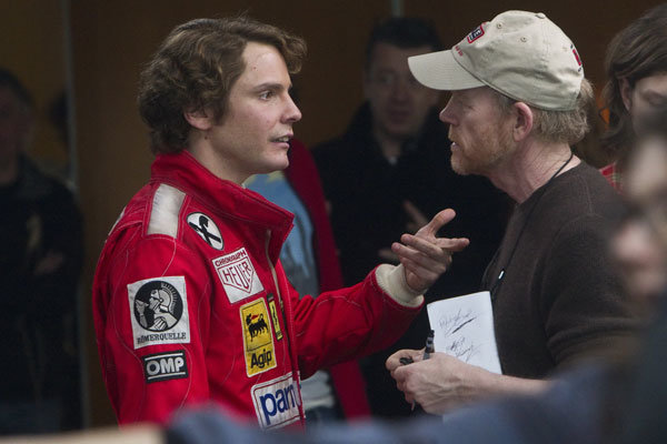 Ron Howard llevará al cine la novela que toma el testigo de "La chica del tren" y "Perdida"