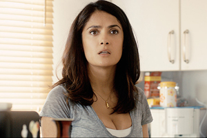 Salma Hayek entre guardaespaldas, dictadores y asesinos