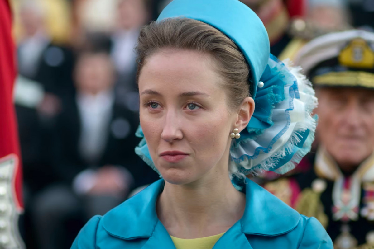 Erin Doherty en busca de refugio