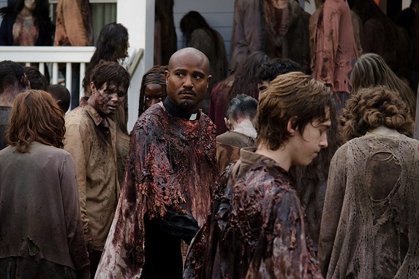 Los padres de familia se quejan del aumento de la violencia zombi en “The Walking Dead”