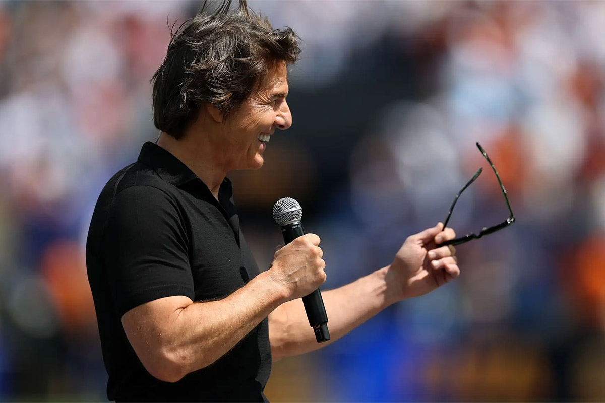 Tom Cruise divide a los aficionados antes de la final del Mundial entre España y Argentina Tom Cruise divide a los aficionados antes de la final del Mundial entre España y Argentina