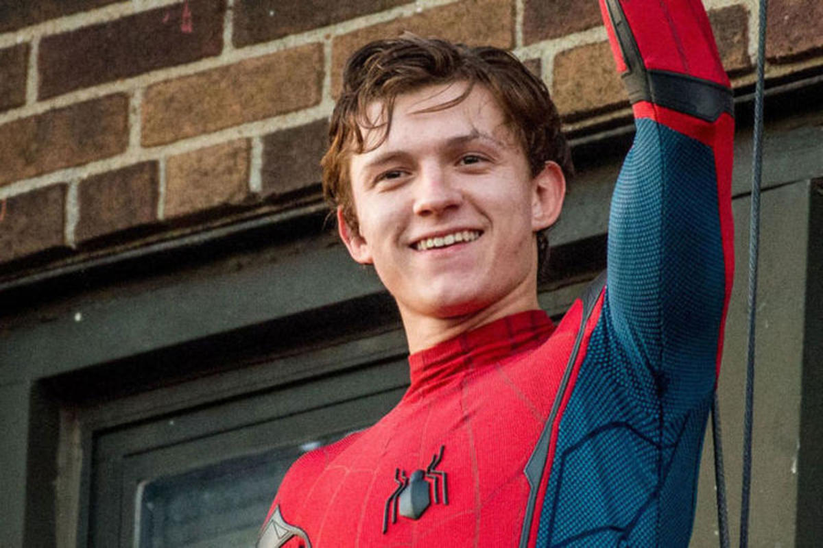 Tom Holland designa como sucesor de su Peter Parker al protagonista de "Adolescencia"
