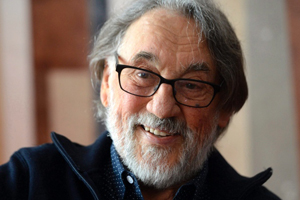 Muere Vilmos Zsigmond, director de fotografía oscarizado por "Encuentros en la Tercera Fase"
