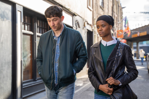 Aisha foto crítica.