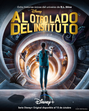 Al otro lado del instituto (2021)