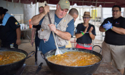 Alimentando al mundo