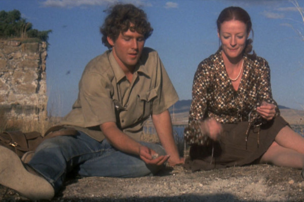 Amores, penas y despecho foto crítica.