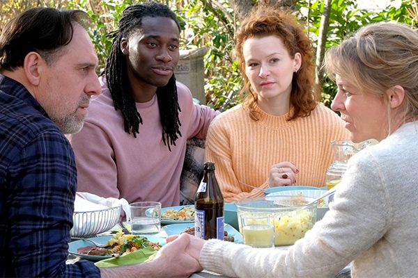 Annie: Sin miedo a vivir foto crítica.