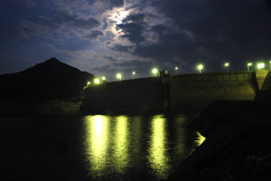 Aqua. El riu vermell foto crítica.