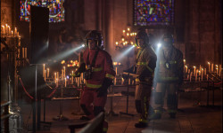 Arde Notre Dame