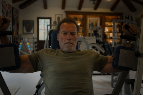 Arnold foto crítica.