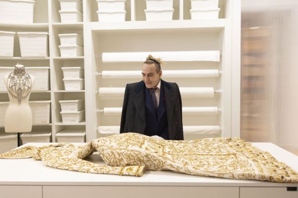 Auge y caída de John Galliano foto crítica.