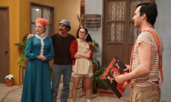 Chespirito: Sin querer queriendo