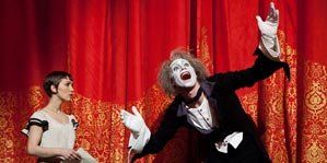 Cirque du Soleil: Mundos lejanos foto crítica.
