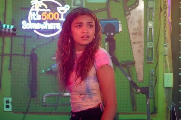 Corte en el tiempo foto crítica.