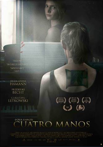 Cuatro manos