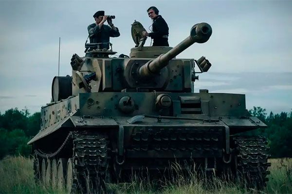 Der Tiger (El tanque) foto crítica.