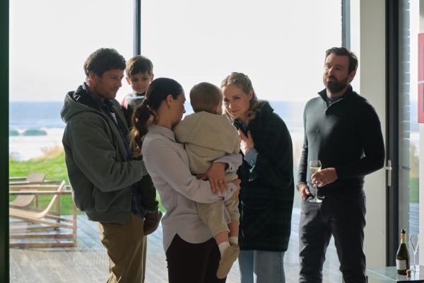 Dos familias foto crítica.