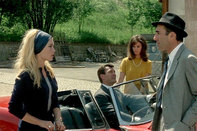 El desprecio foto crítica.