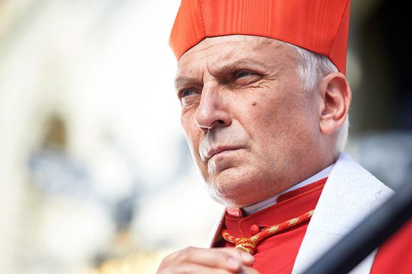 El primado de Polonia foto crítica.