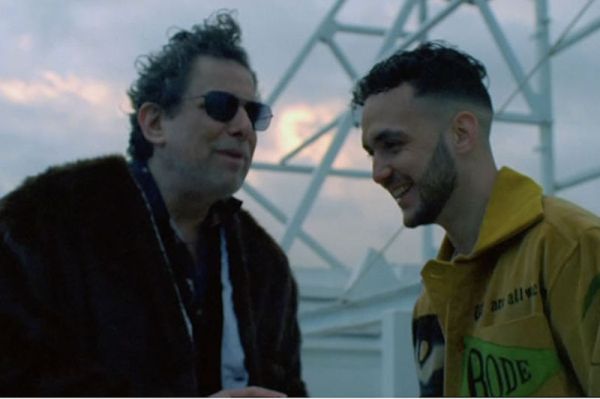 Esta ambición desmedida foto crítica.