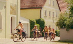 Estrany riu (Extraño río)