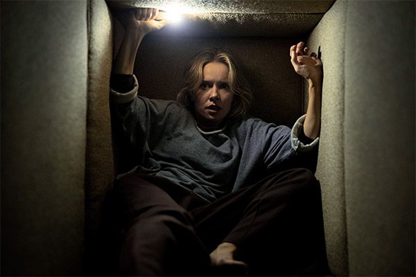 Insidious: Fuera del más allá foto crítica.