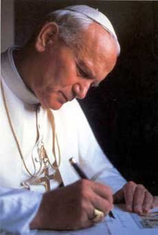 Juan Pablo II en España y en el mundo foto crítica.
