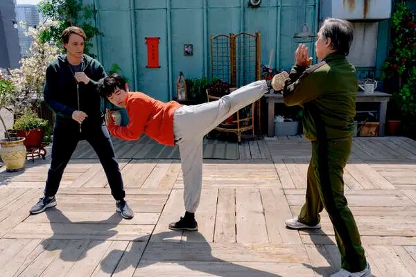 Karate Kid: Legends foto crítica.