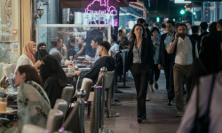La diplomática (3ª temporada)