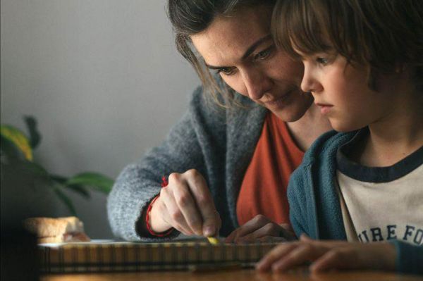 La mitad de Ana foto crítica.