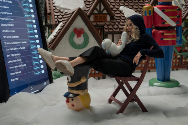 La mujer miniatura