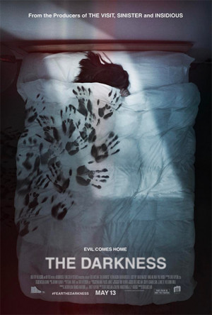 La oscuridad (2016)