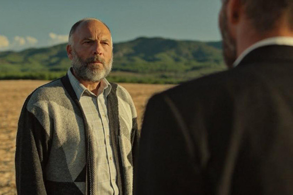 La promesa de Hasan foto crítica.