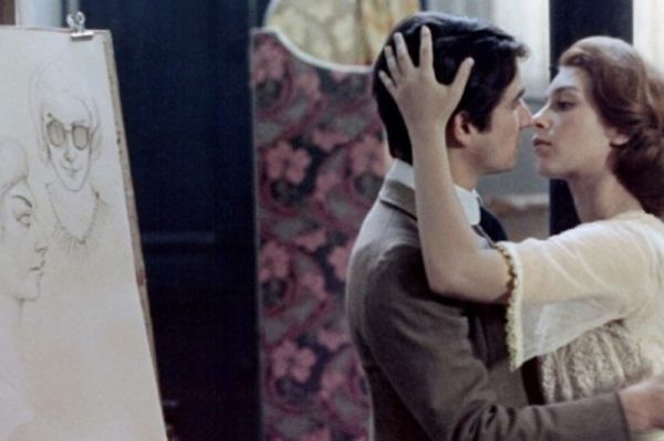 Las dos inglesas y el amor foto crítica.