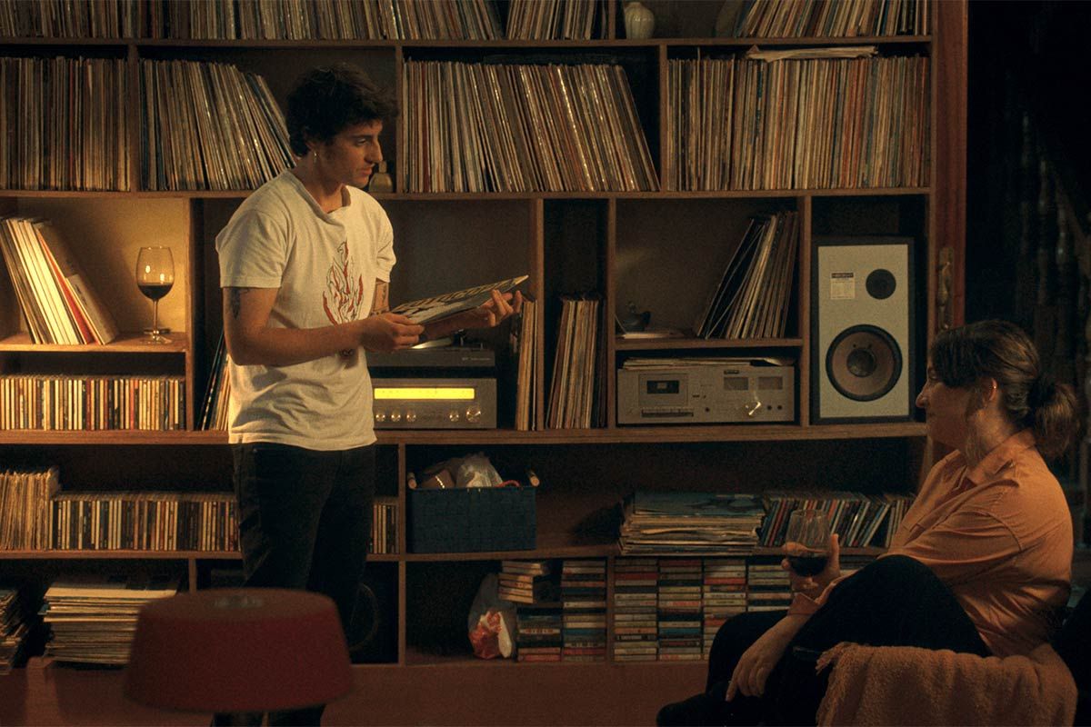 Las líneas discontinuas foto crítica.