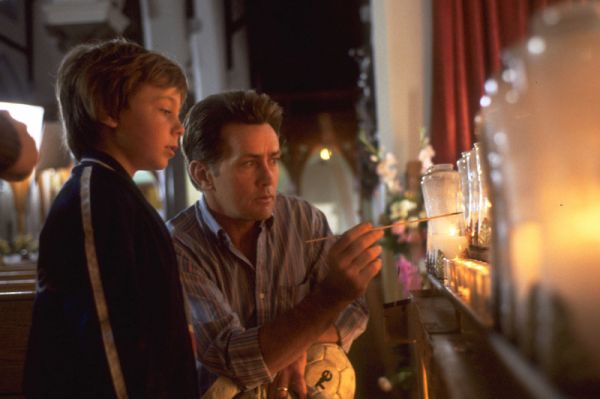 Los creyentes foto crítica.