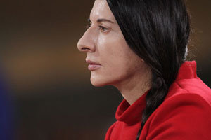 Marina Abramovic: La artista está presente foto crítica.