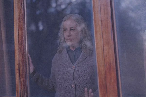 Mis muertos tristes foto crítica.