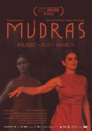 Mudras. Bailando hilos invisibles