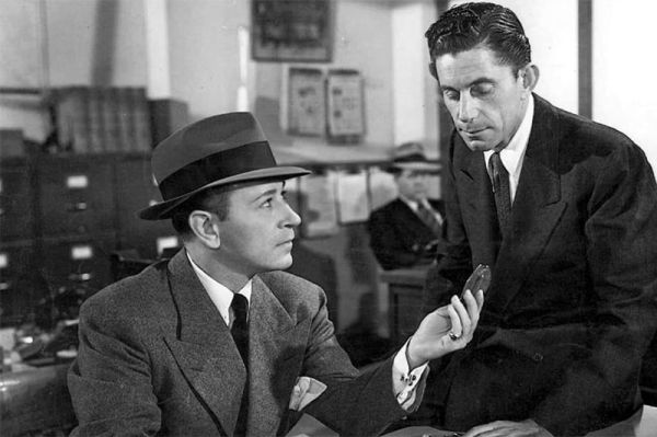 Nocturno foto crítica.