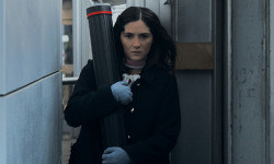 La huérfana: Primer asesinato